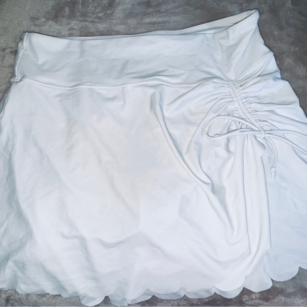 Elegant White Swim Skirt, scalloped, size 2 XL